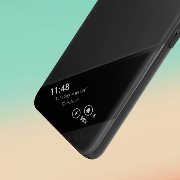 Smart folio display